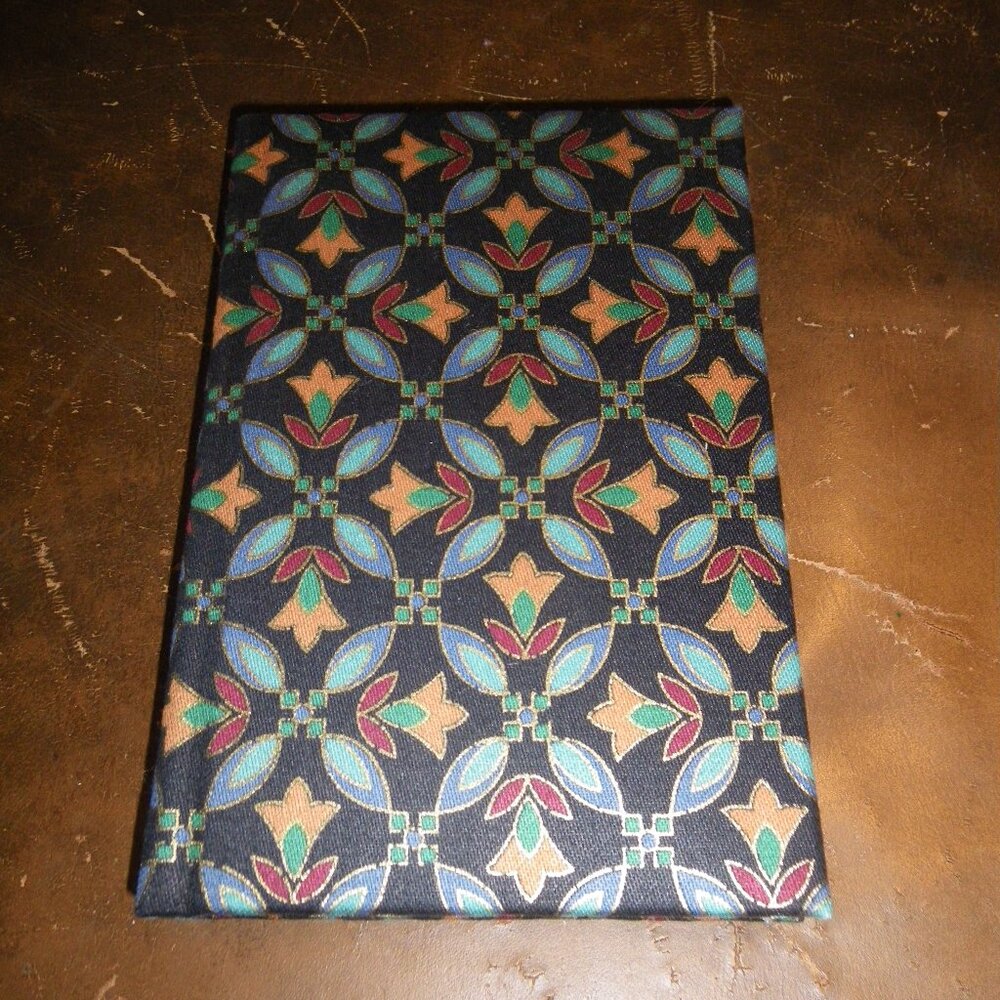 Small 6" x 4" Journal Diary Notebook Sketchbook w/ Cloth Padded Cover 350 Sheets